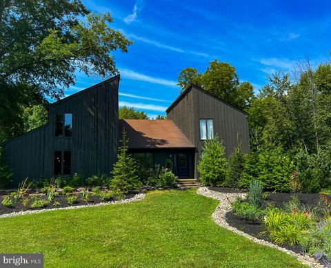 1615 HARBOURTON ROCKTOWN ROAD LAMBERTVILLE NJ 08530