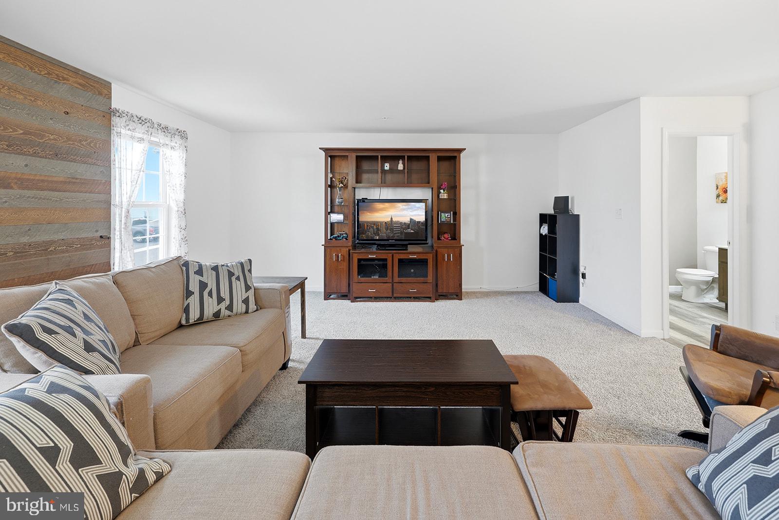2318 BARTLETT ROAD
