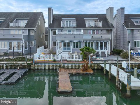 Townhouse For Sale - 11 Mallard Drive #11 B<br/> OCEAN PINES, MD 21811