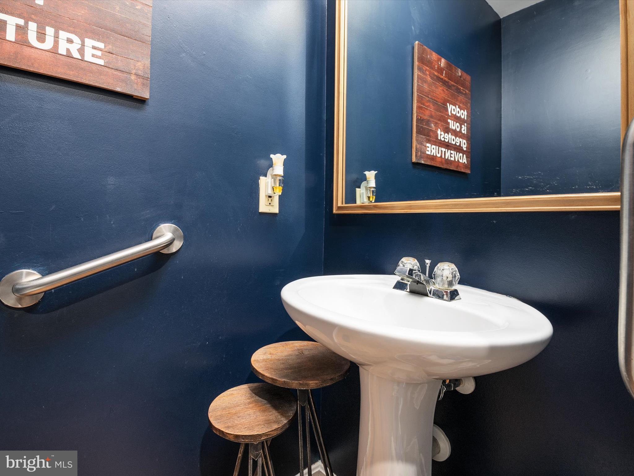 OWINGS MILLS - Residential