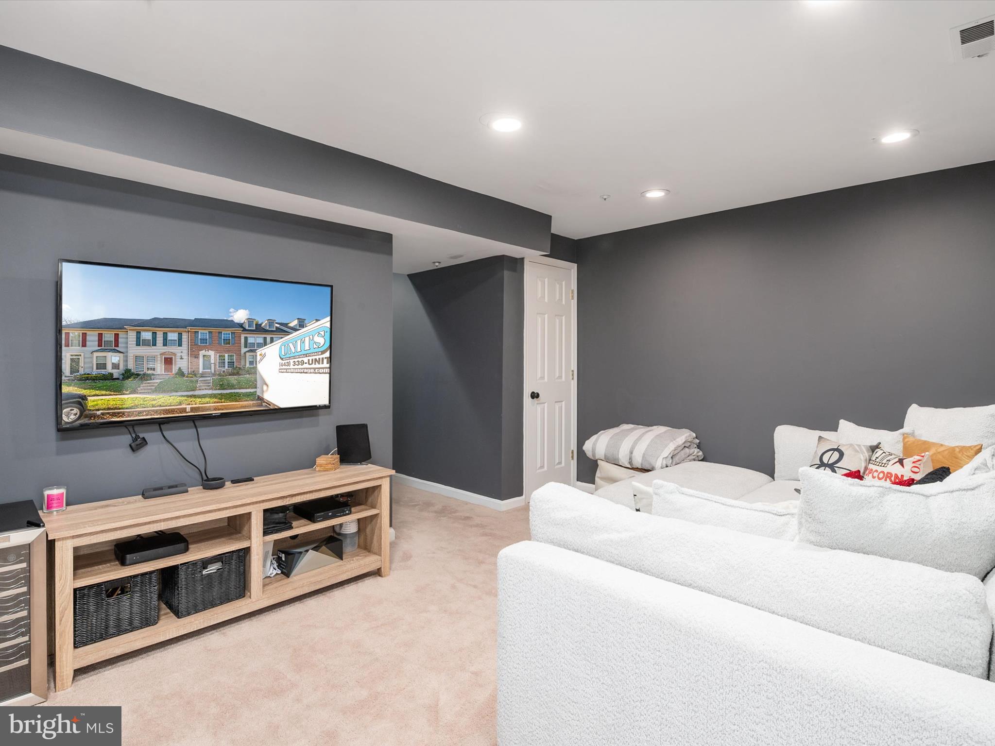 OWINGS MILLS - Residential