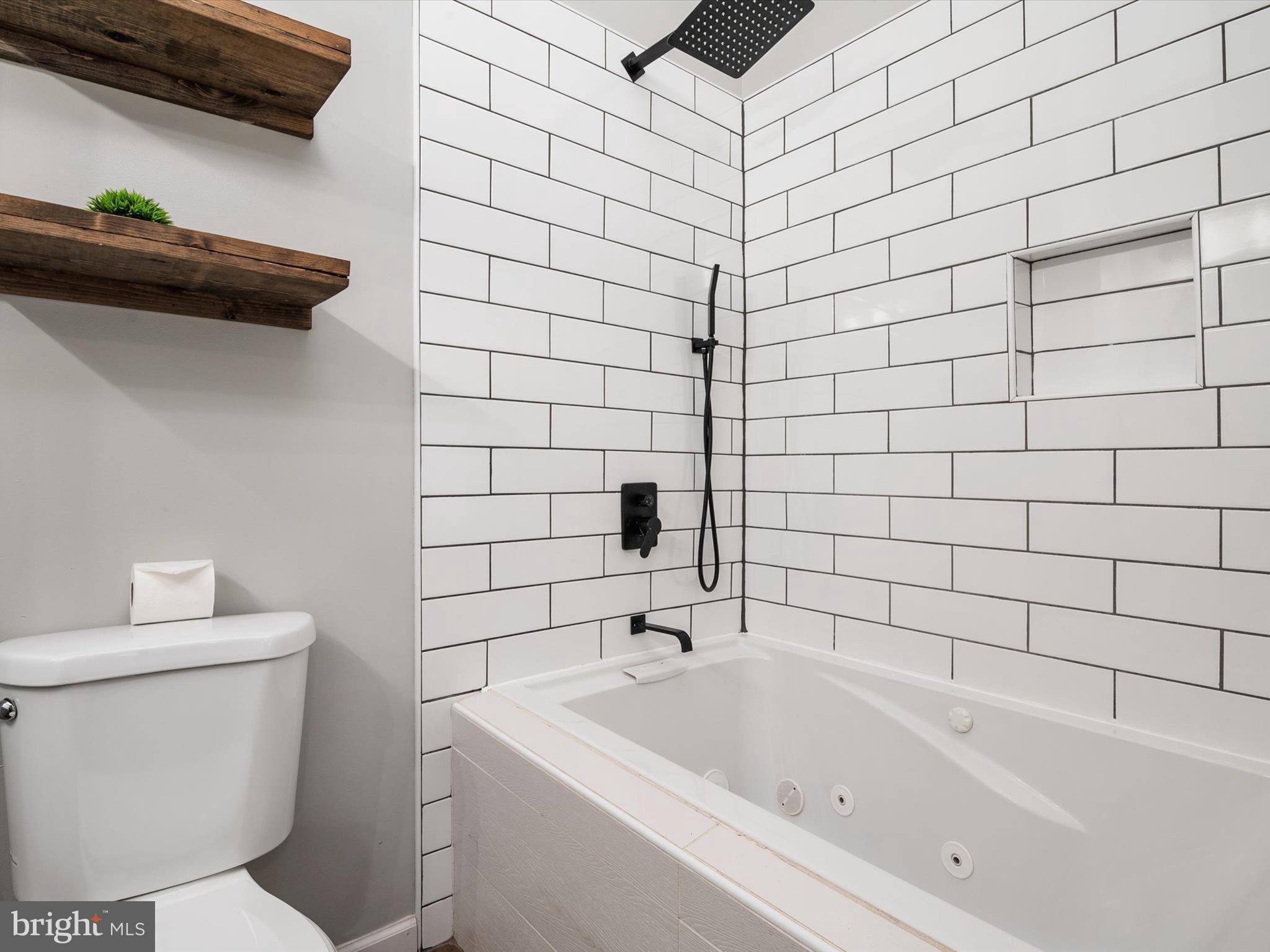 OWINGS MILLS - Residential