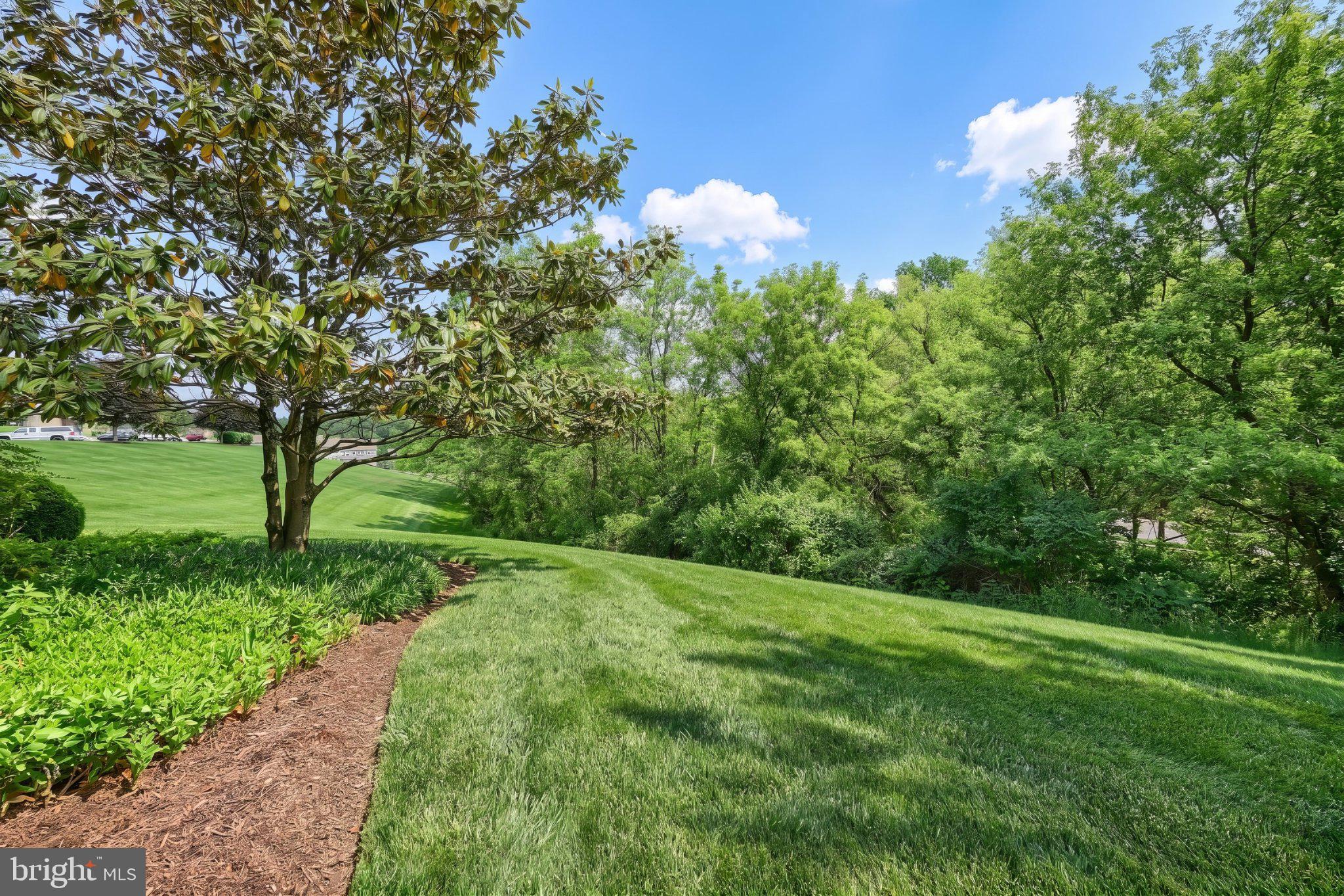2733 HUNT CLUB DRIVE 73