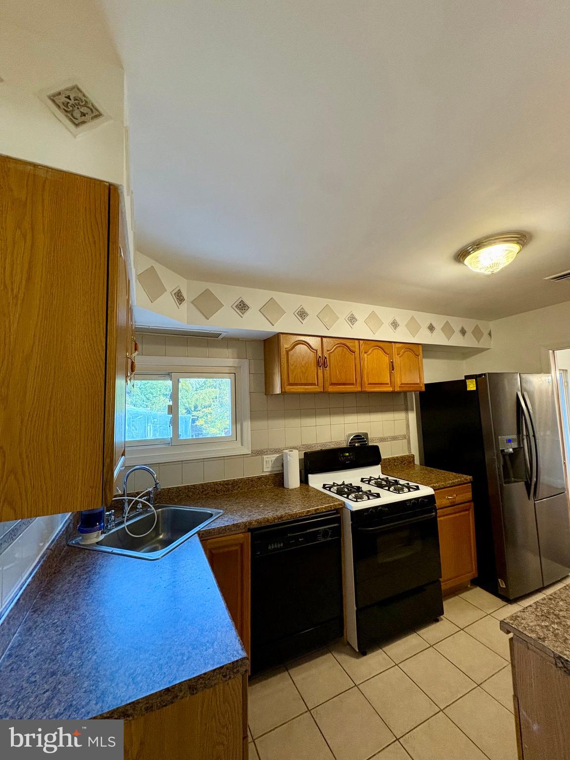 10229 GREEN FOREST DRIVE