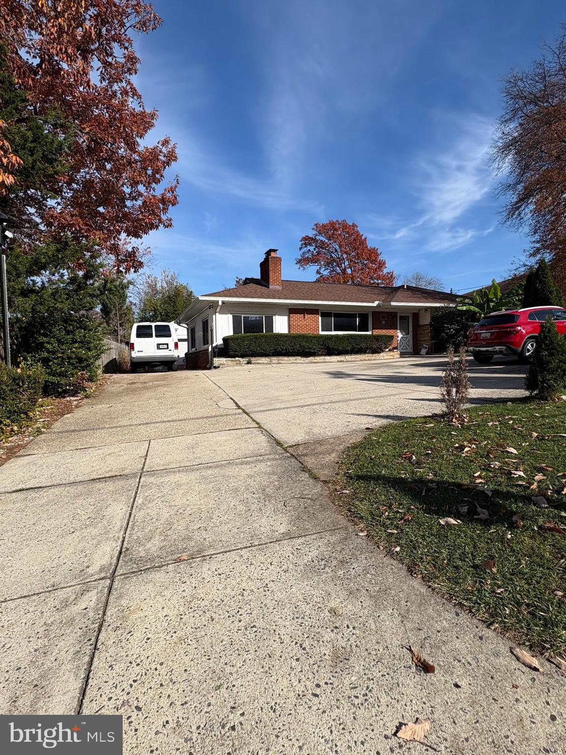 HILLANDALE FOREST - Residential