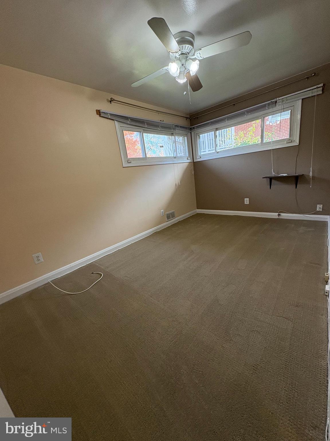 HILLANDALE FOREST - Residential