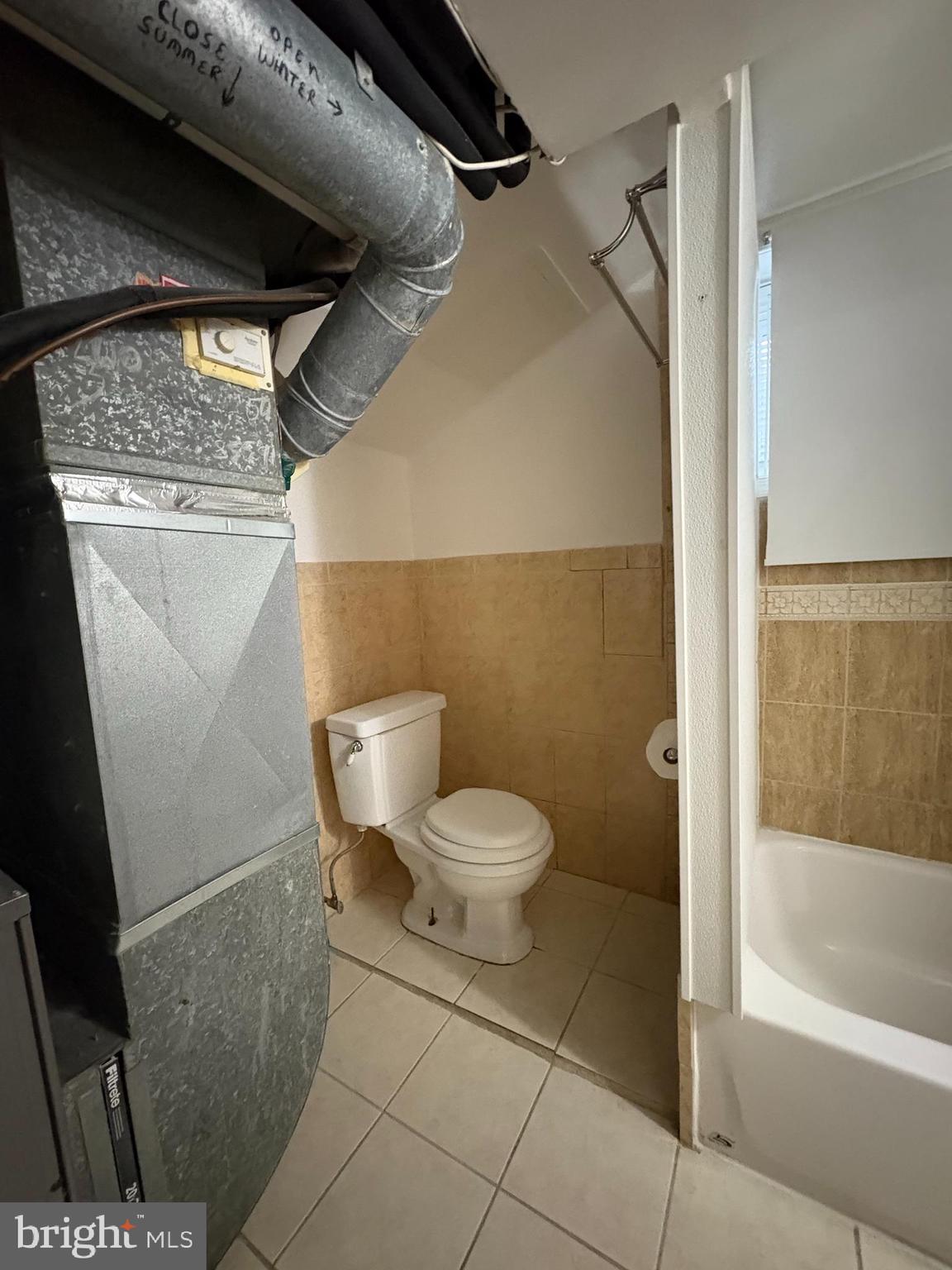 HILLANDALE FOREST - Residential