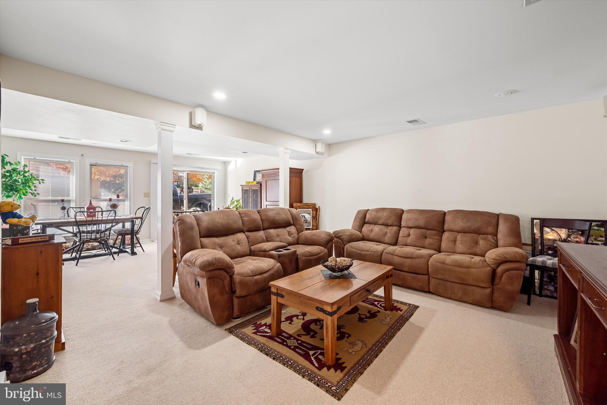 THE WOODS - Residential