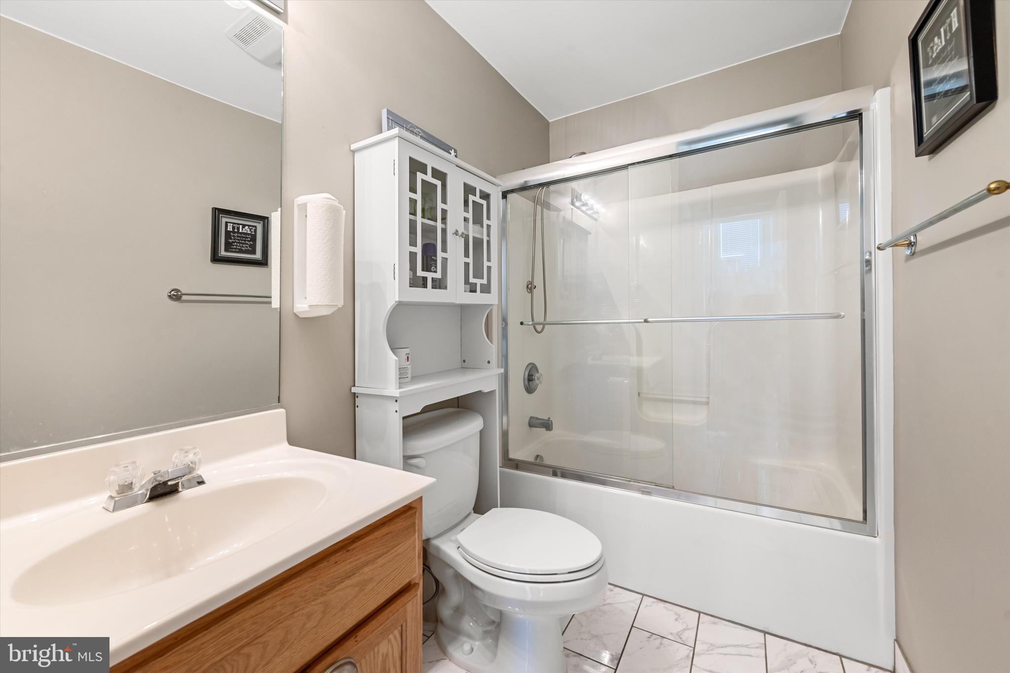 THE WOODS - Residential