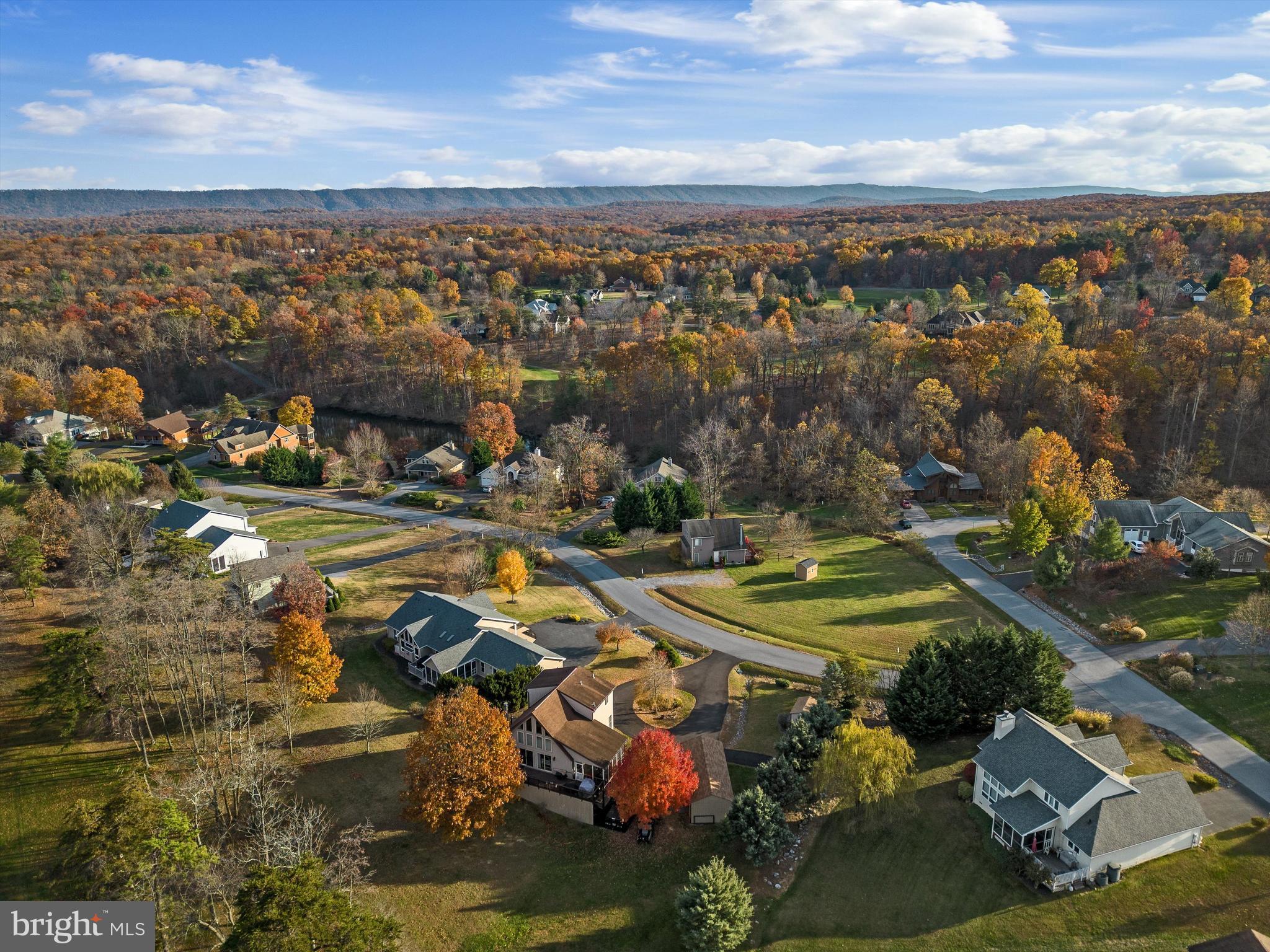 THE WOODS - Residential