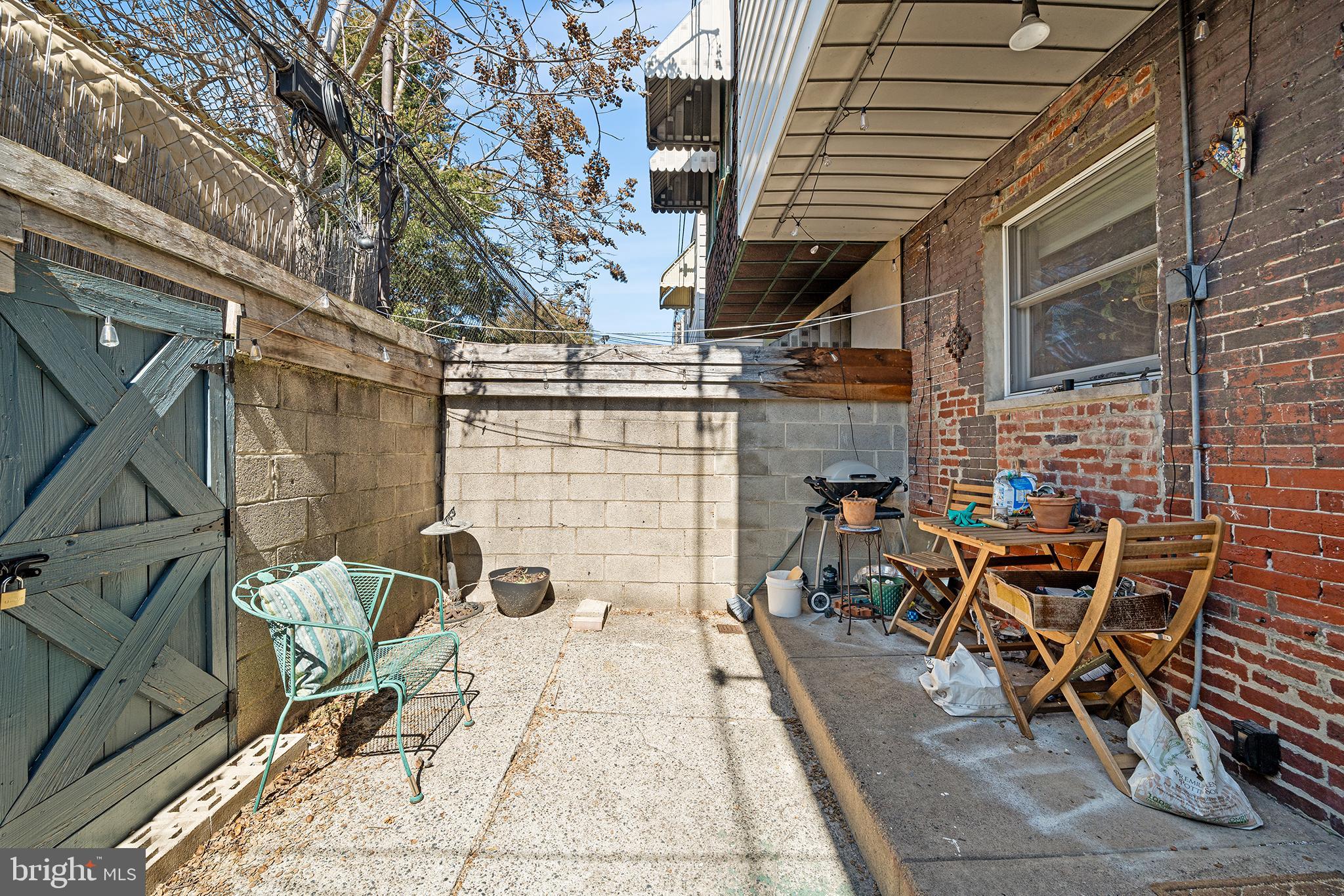 WEST PASSYUNK - Residential Lease