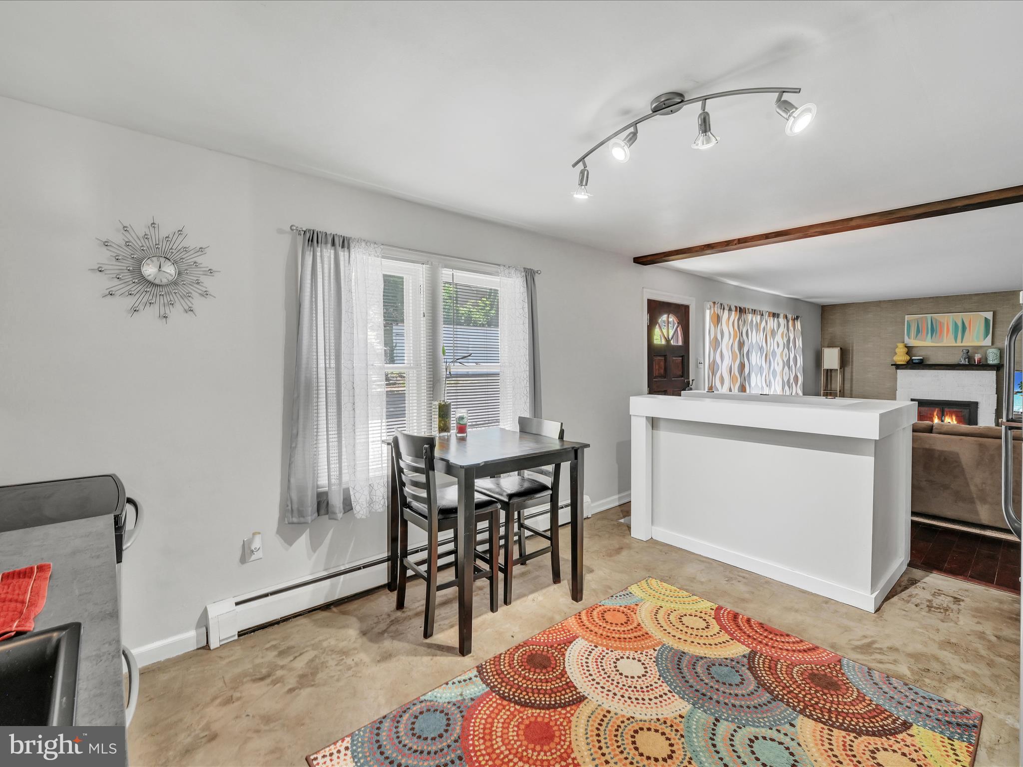 POTTSVILLE - Residential