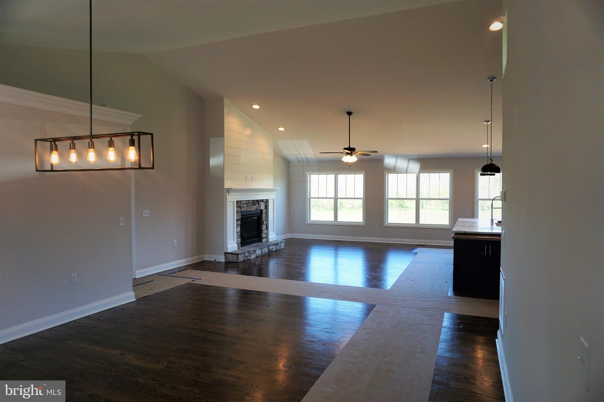 THE WOODS RESORT - Residential