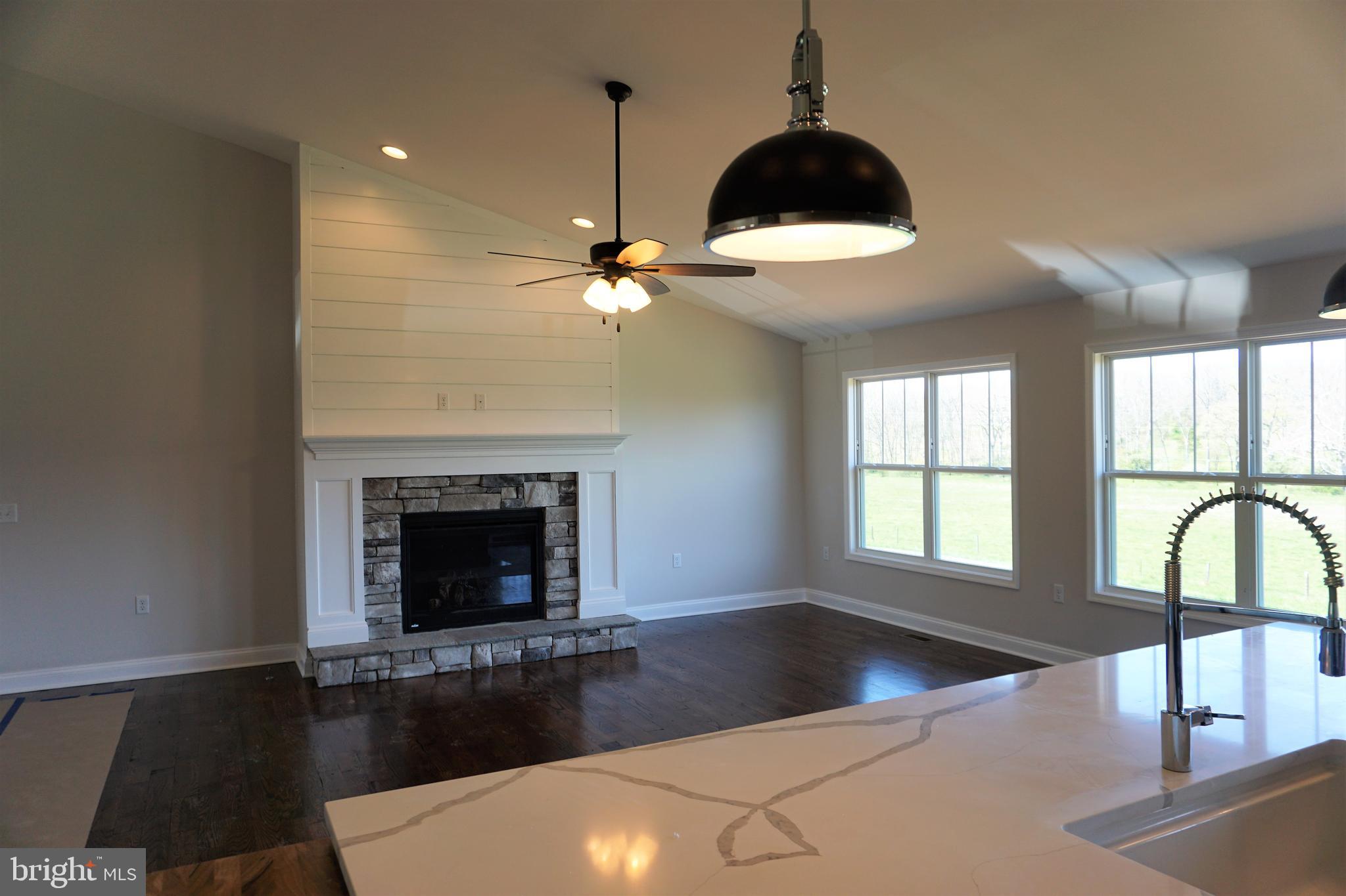 THE WOODS RESORT - Residential