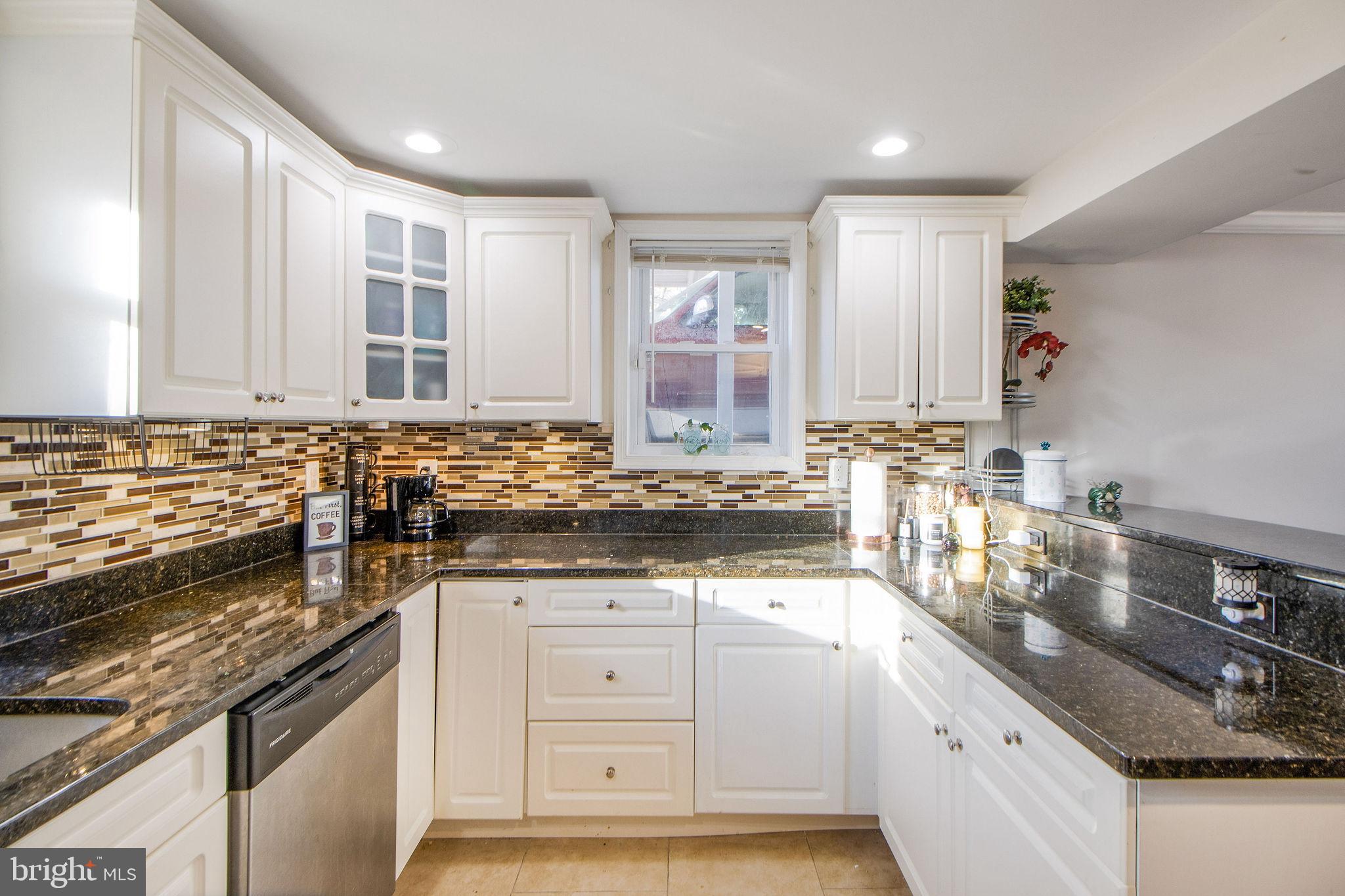 MARLBORO MEADOWS - Residential