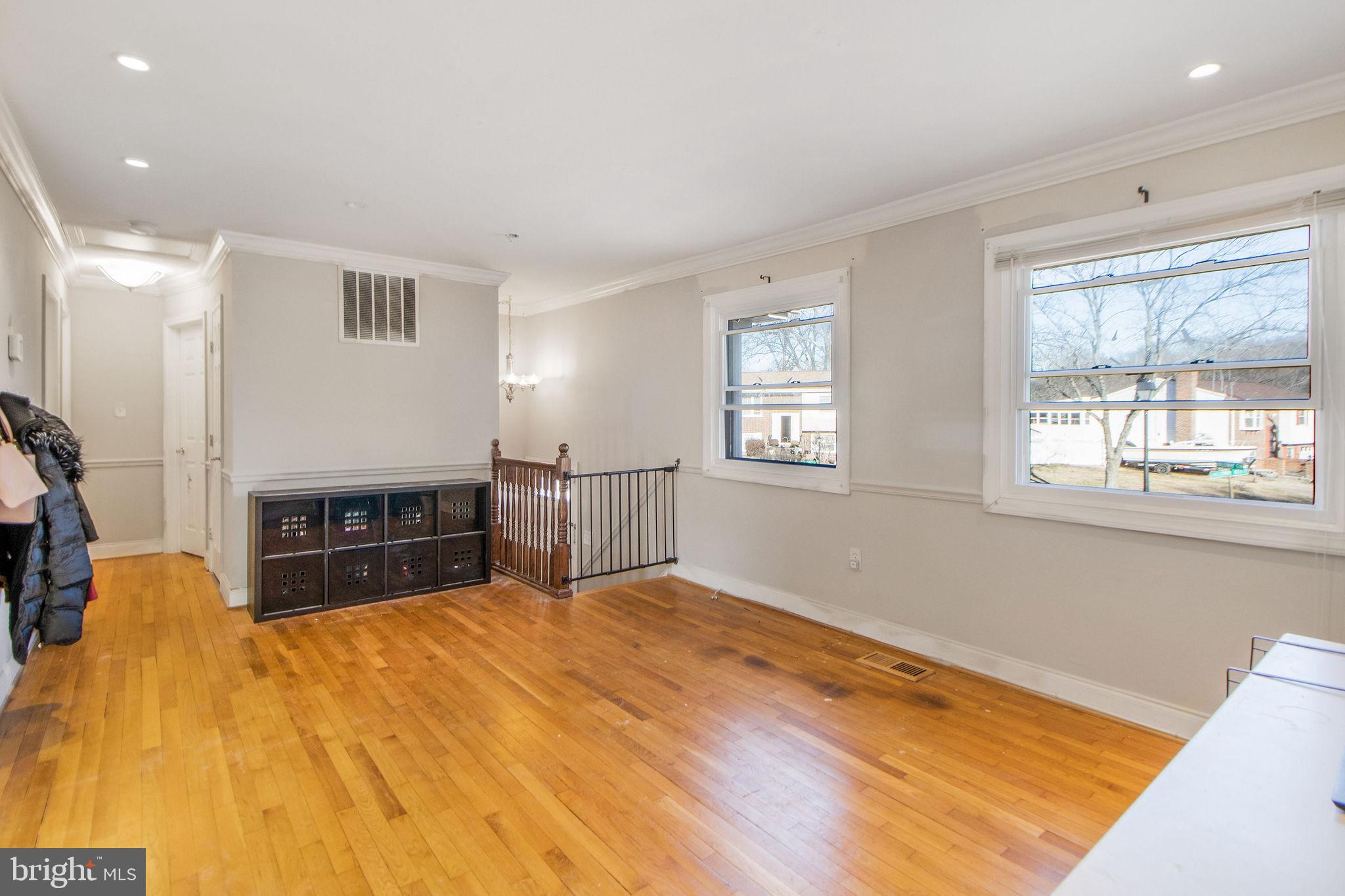 MARLBORO MEADOWS - Residential