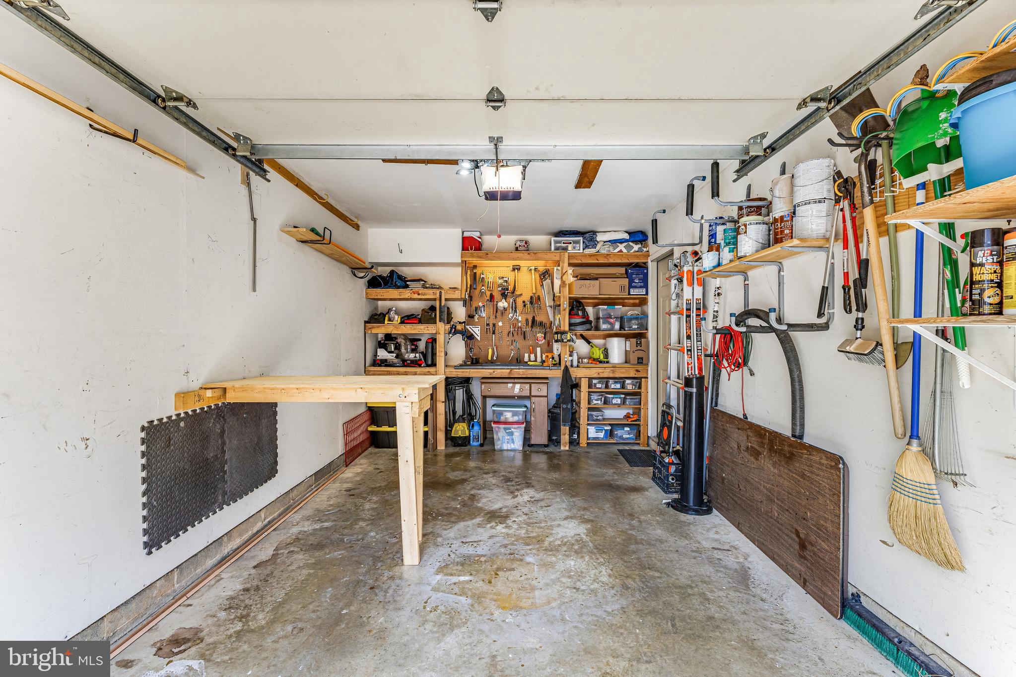 TOWNES OF HILLWOOD - Residential