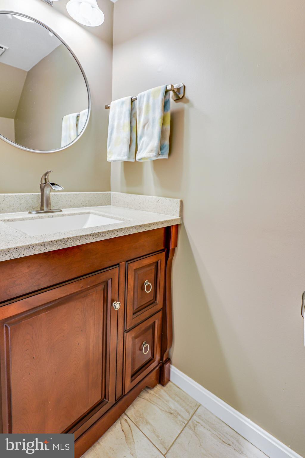 TOWNES OF HILLWOOD - Residential