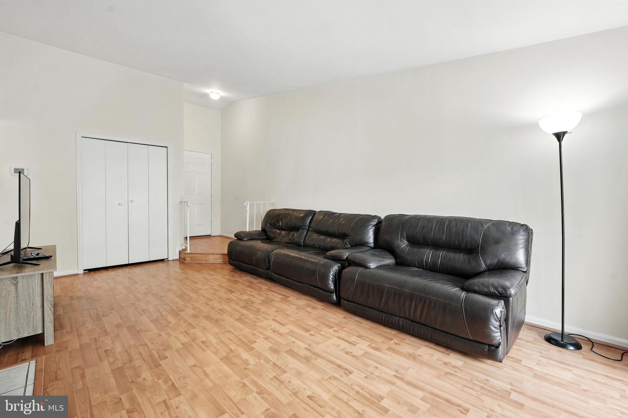 20315 BEACONFIELD TERRACE 202