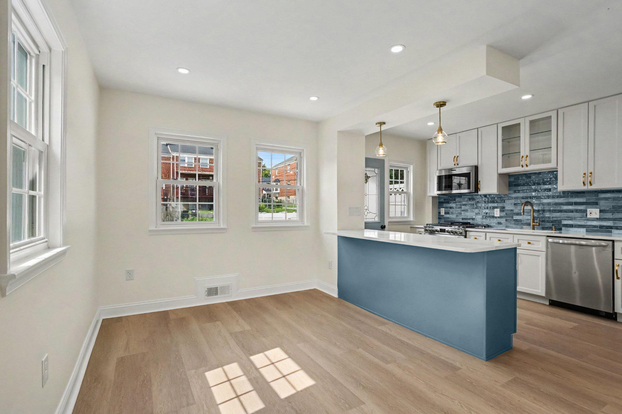 1635 WALTERSWOOD ROAD
