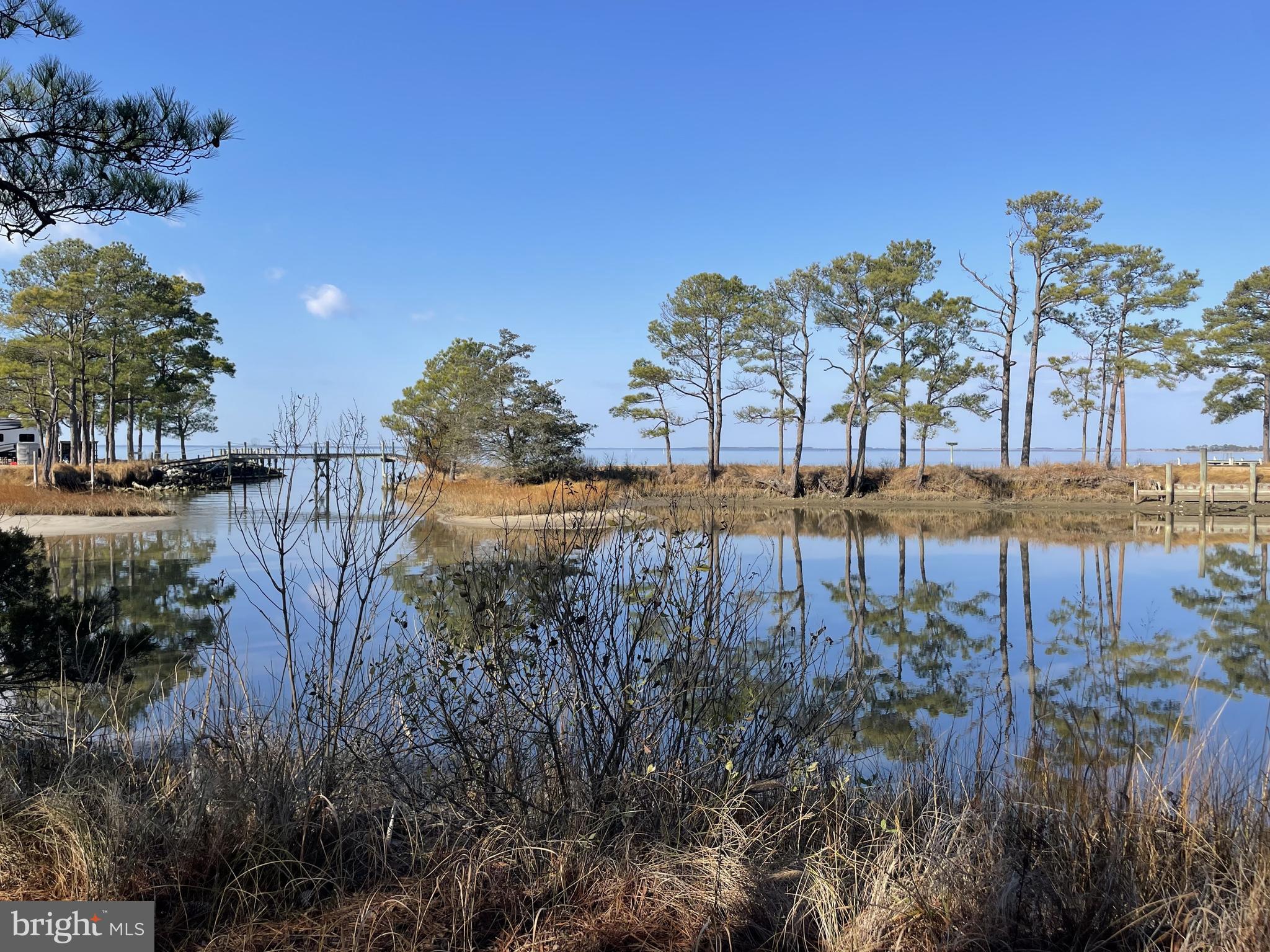 WATERVIEW ESTATES - Land