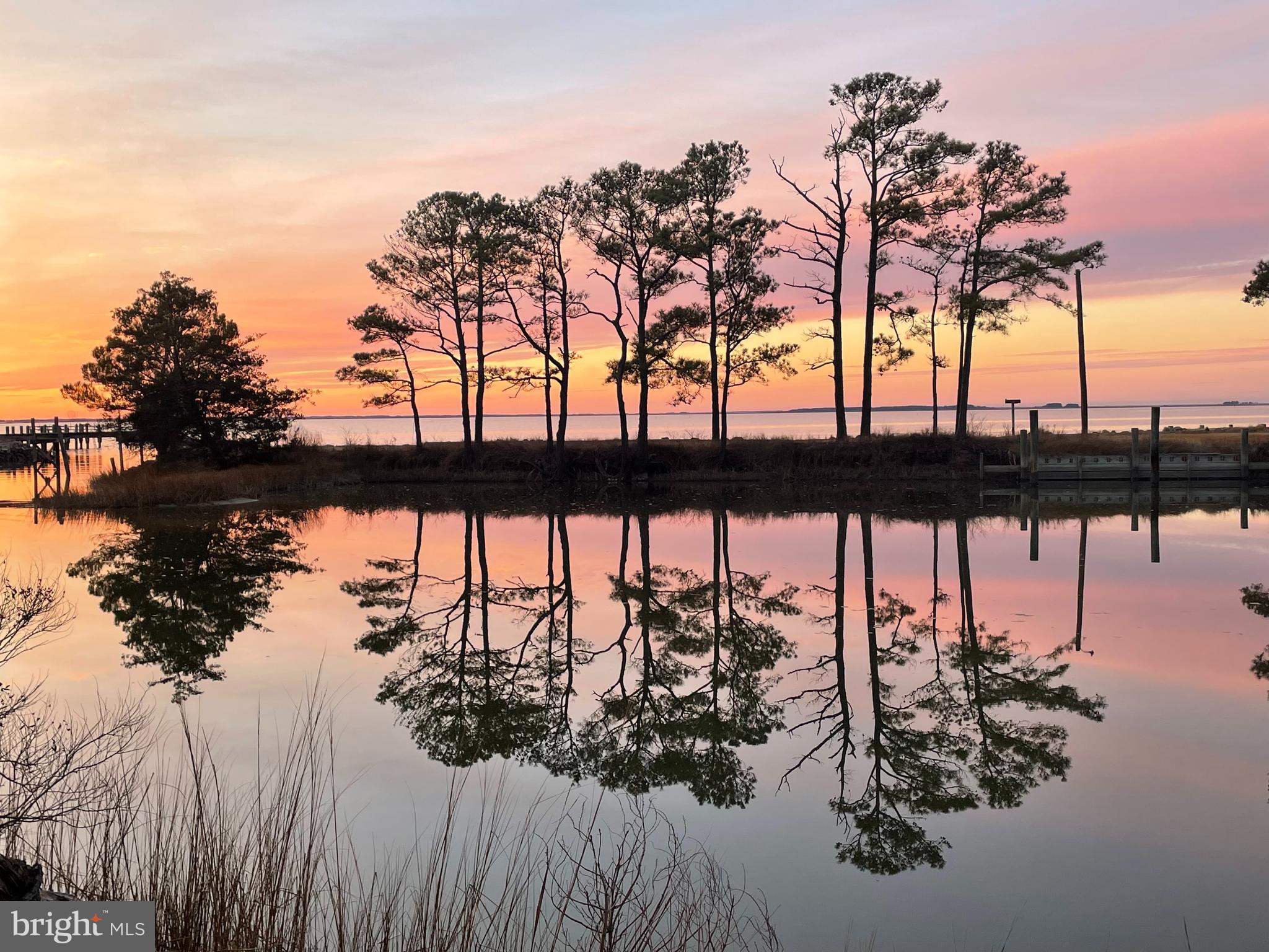 WATERVIEW ESTATES - Land