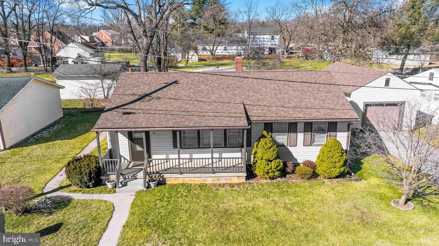 Discover the hidden gem you've been waiting for!  With 3 bedrooms and 1 full bath, this ranch-style home offers a spacious and functional layout. Embrace the potential to customize each room to your liking.  A valuable addition to the property is the detached 1-car garage, providing not only parking space but also potential for storage or a workshop.  Nestled in a prime central location, convenience is at your doorstep. Access to schools, shopping, and entertainment is just moments away, making this property an ideal choice.