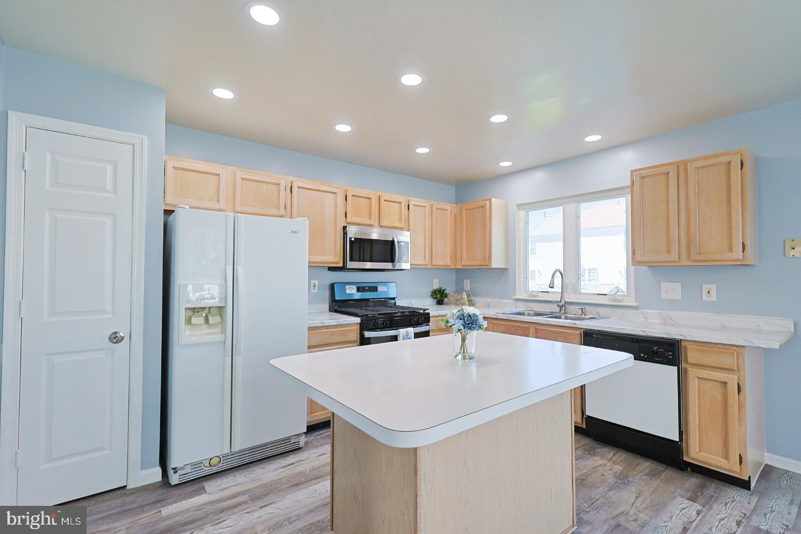 312 WREN COURT