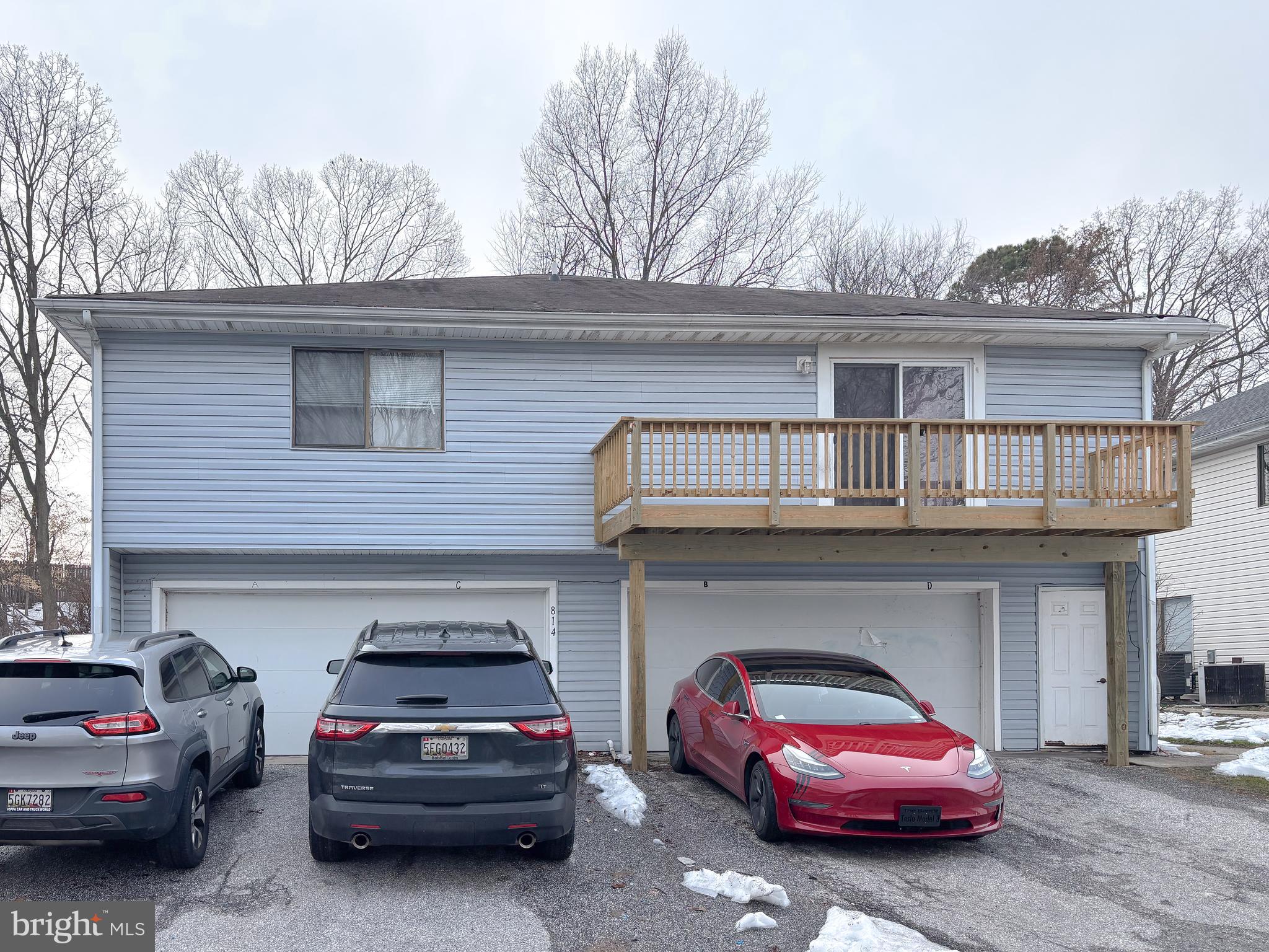 EDGEWATER VILLAGE - Residential