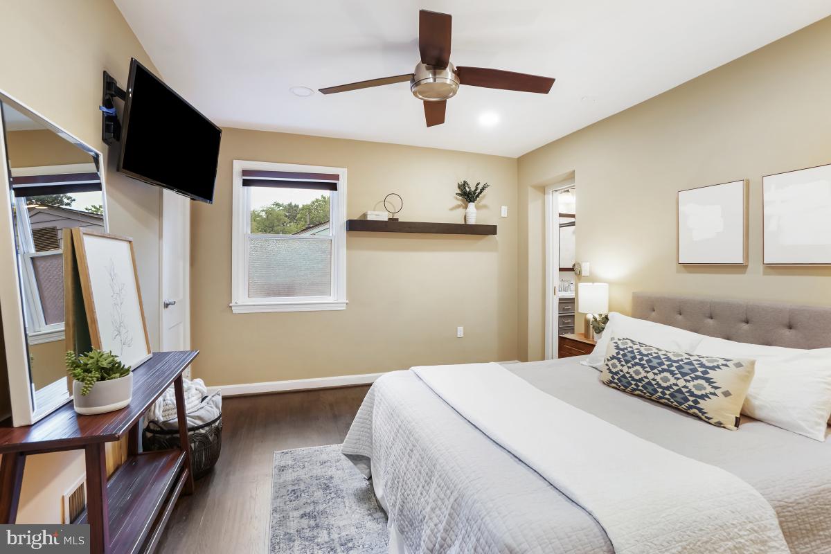 WOODMOOR - Residential