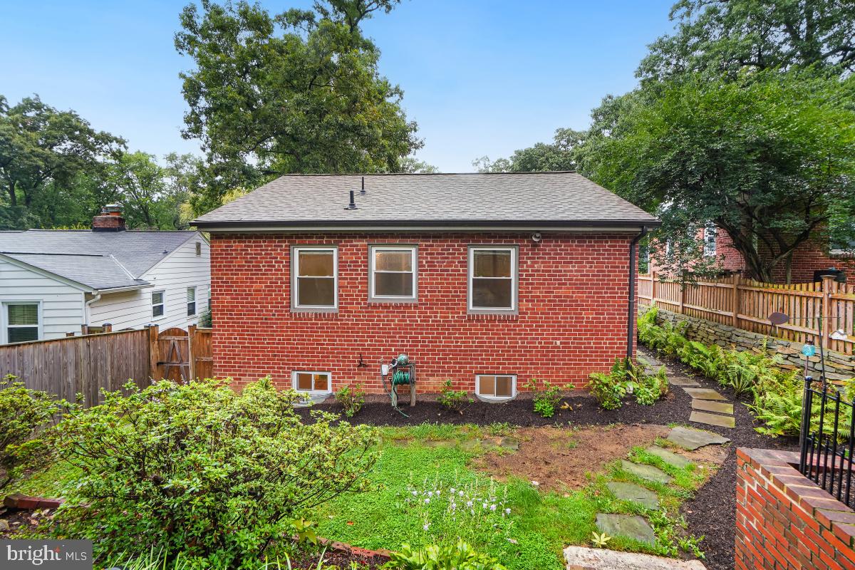 WOODMOOR - Residential