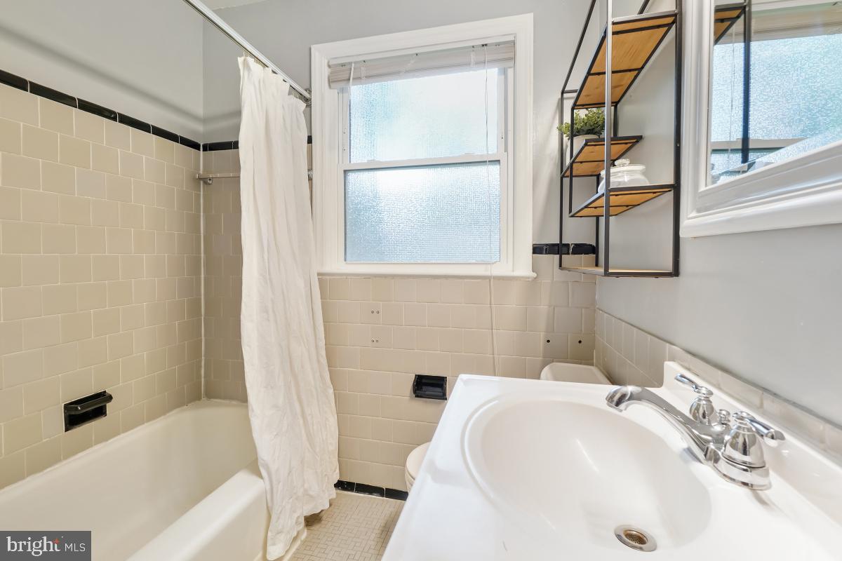 WOODMOOR - Residential