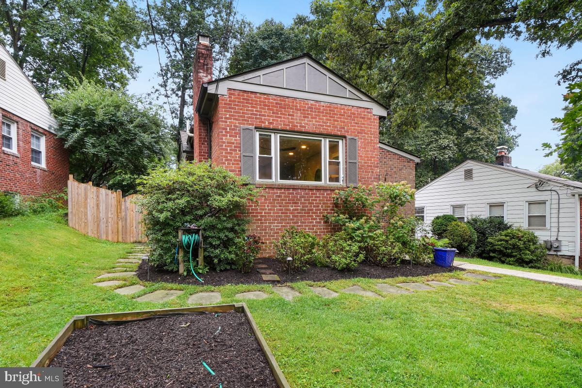 WOODMOOR - Residential