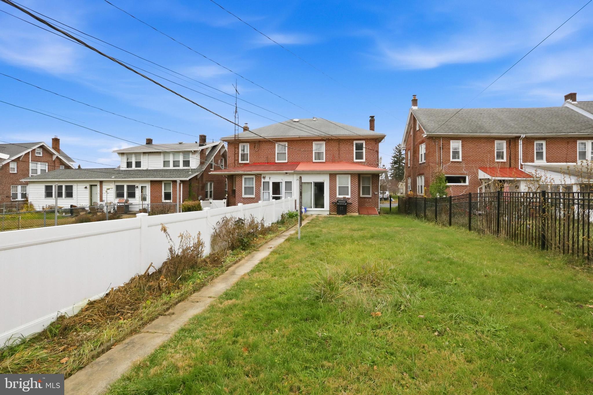 BLANDON MEADOWS - Residential