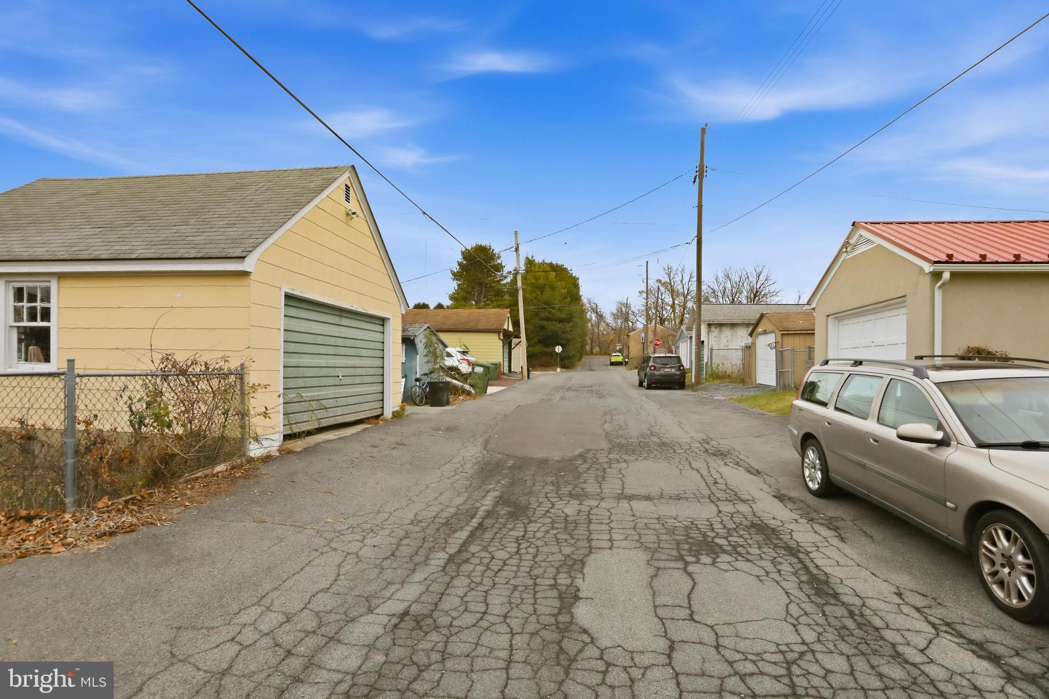 BLANDON MEADOWS - Residential