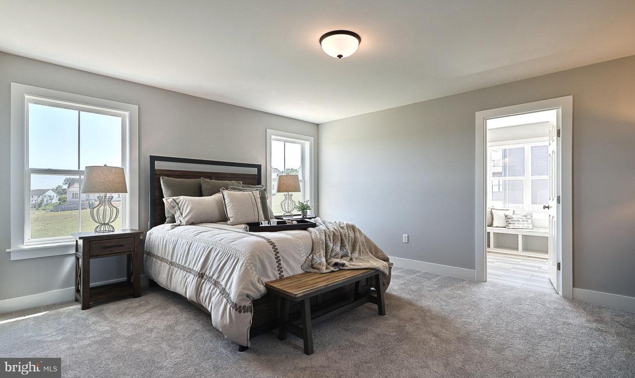 AUTUMN CHASE - Residential