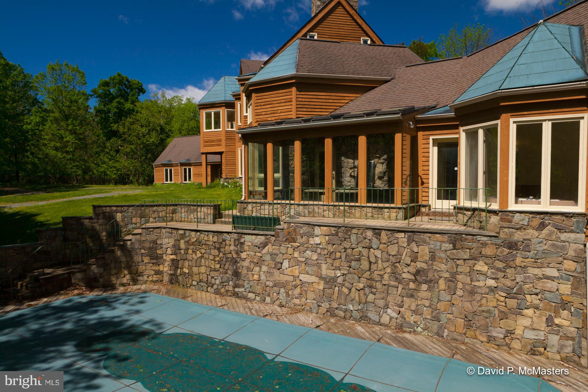 WHITINGS NECK - Farm