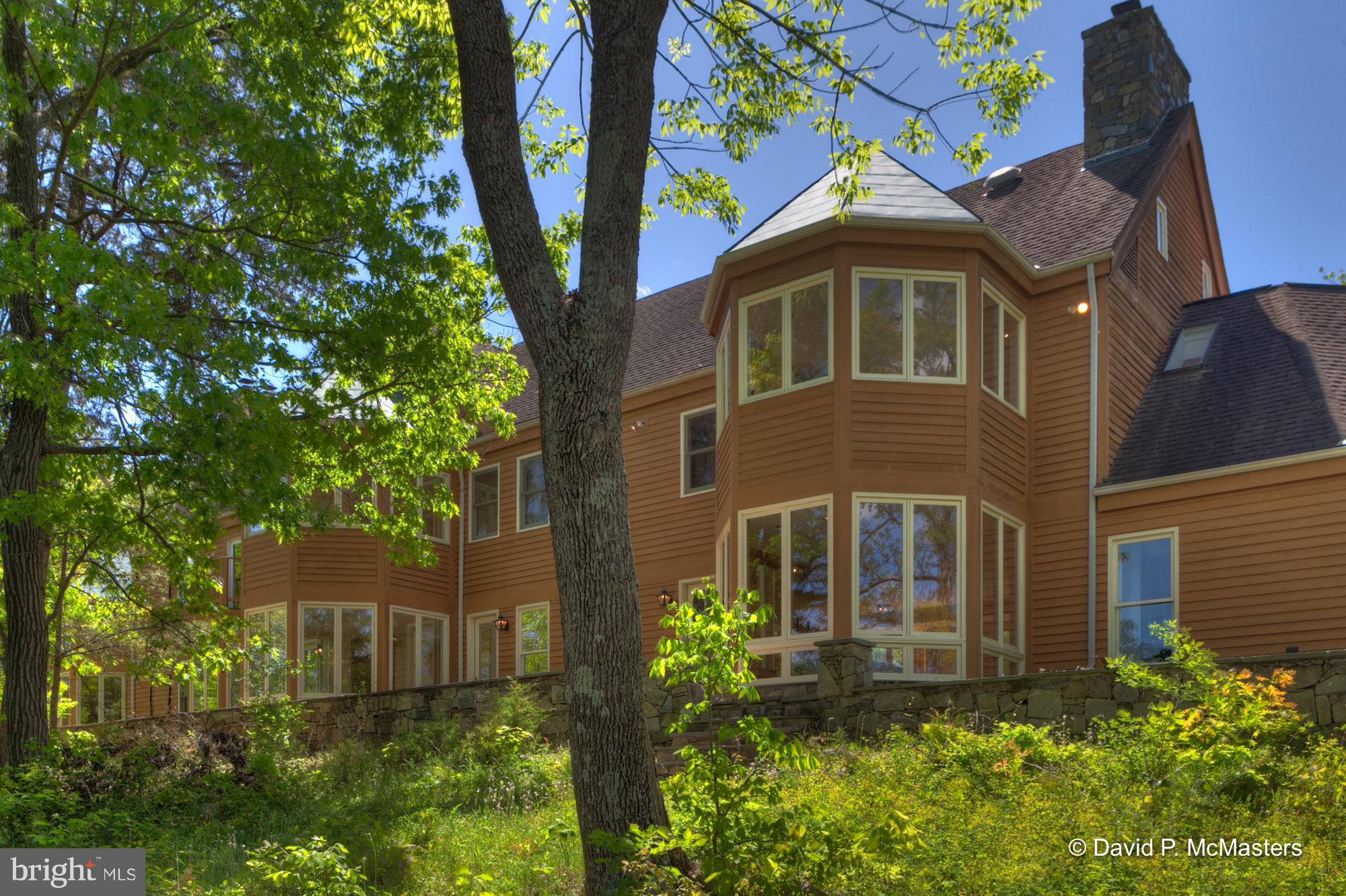 WHITINGS NECK - Farm