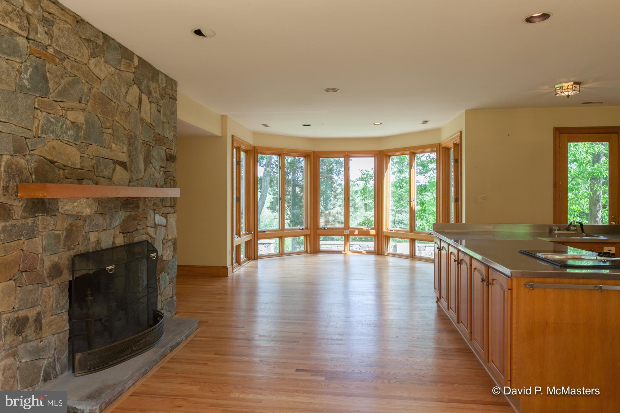 WHITINGS NECK - Farm