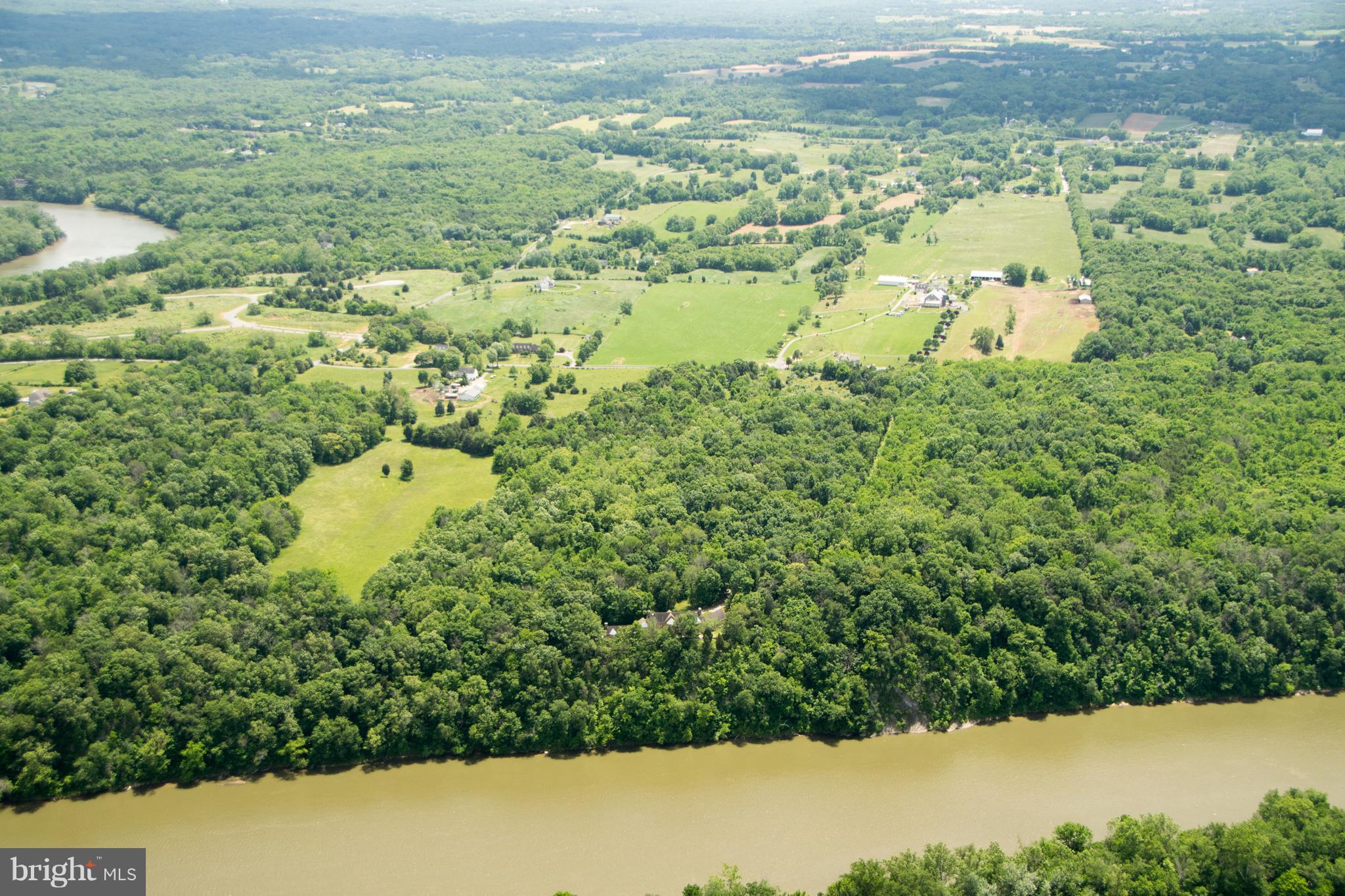 WHITINGS NECK - Farm