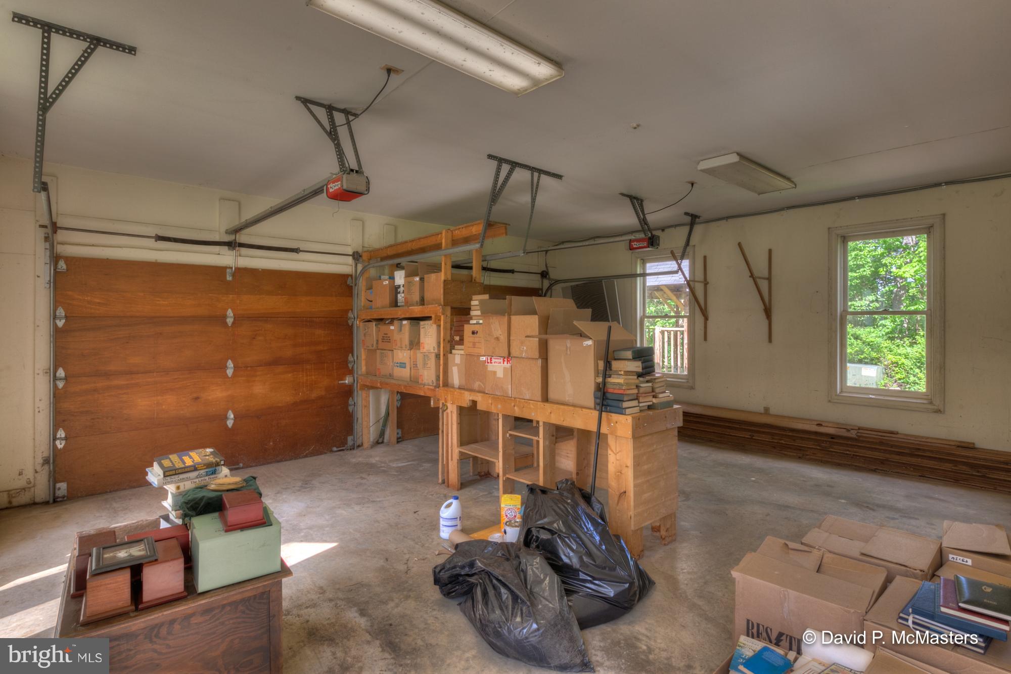 WHITINGS NECK - Farm