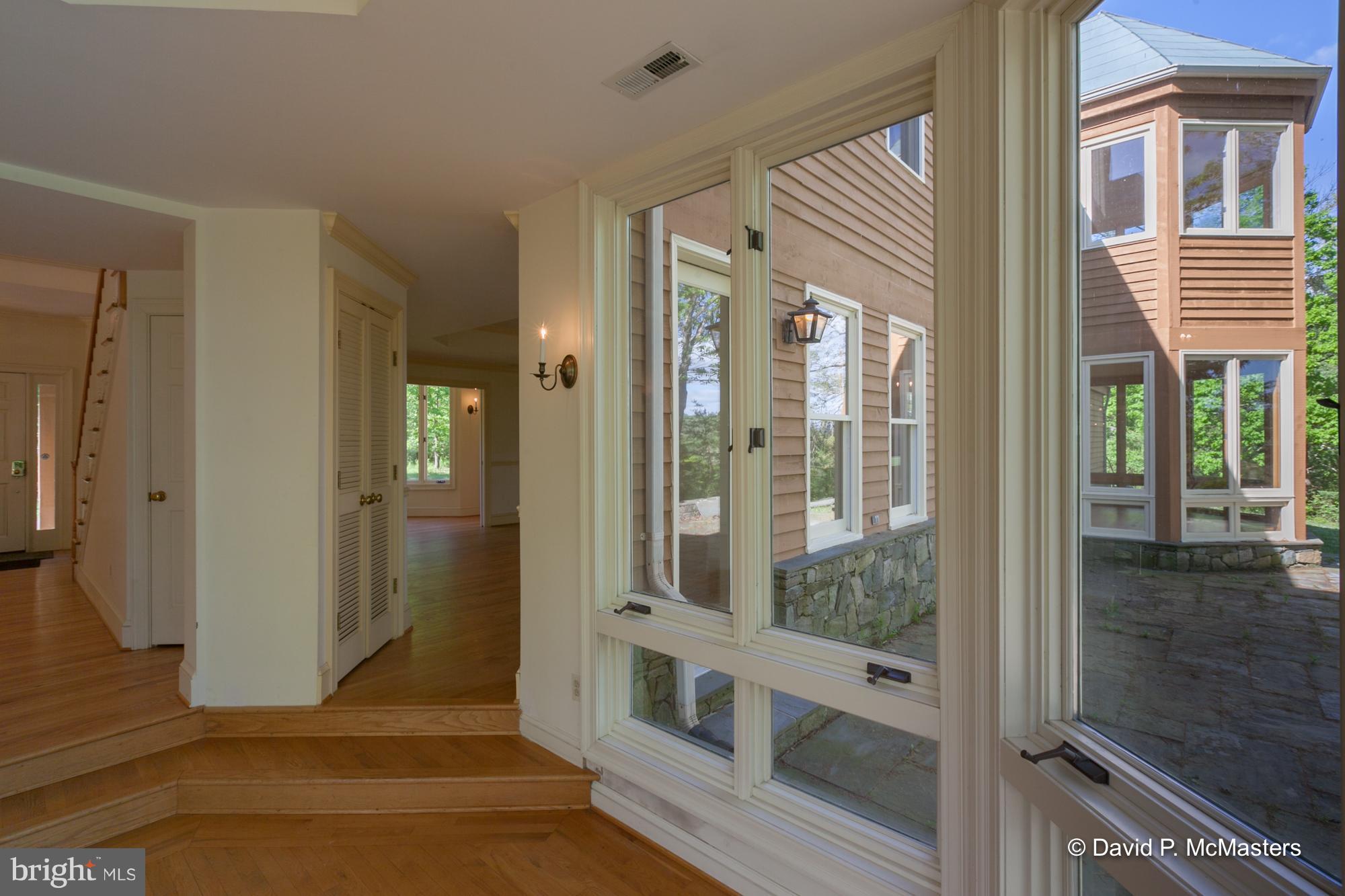 WHITINGS NECK - Farm