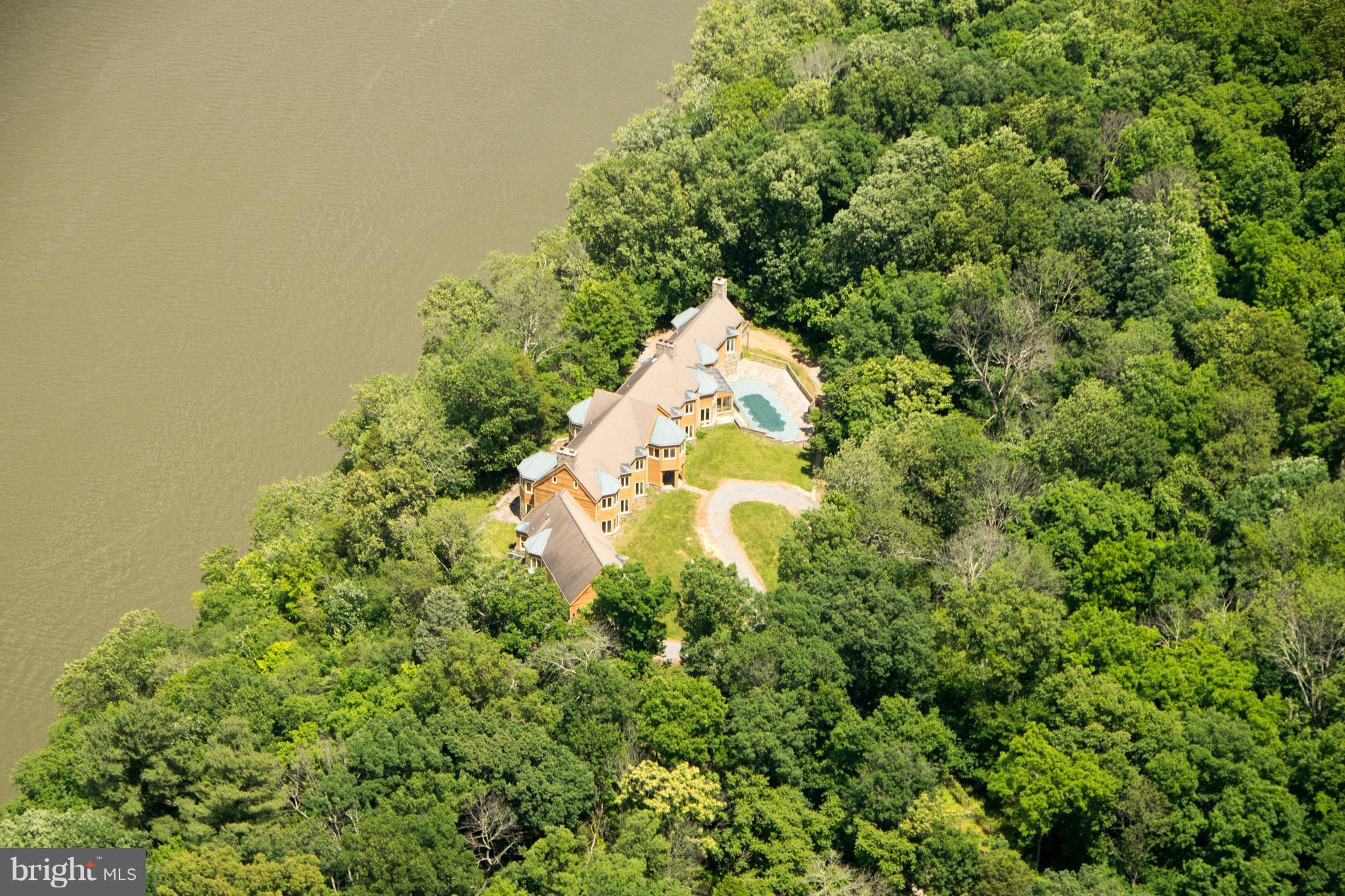 WHITINGS NECK - Farm