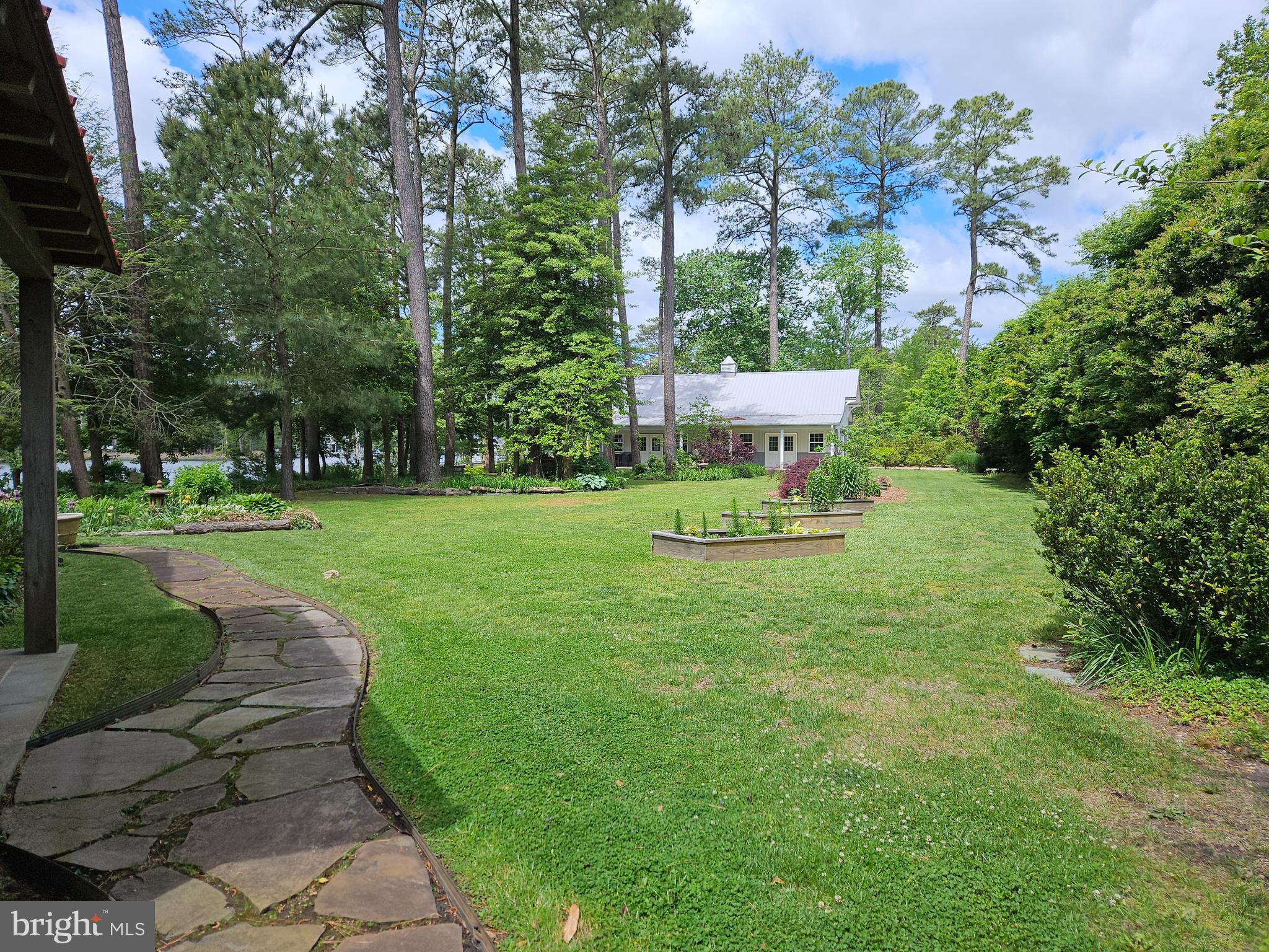 PINEWATER FARM - Residential