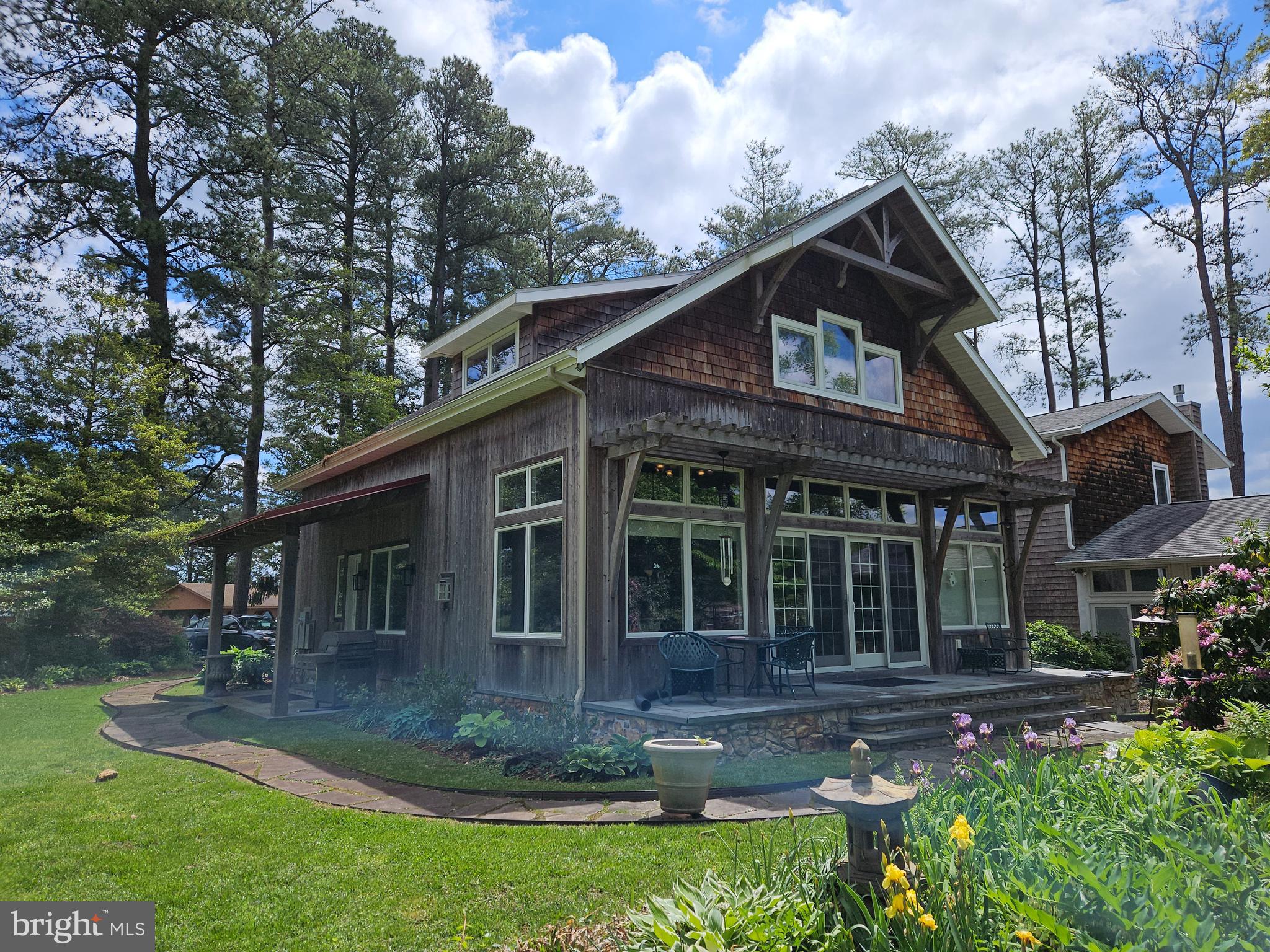 PINEWATER FARM - Residential