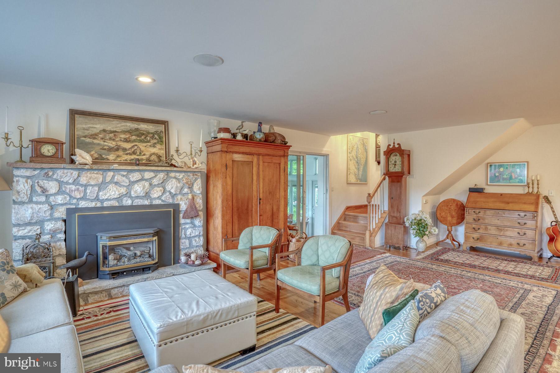 PINEWATER FARM - Residential