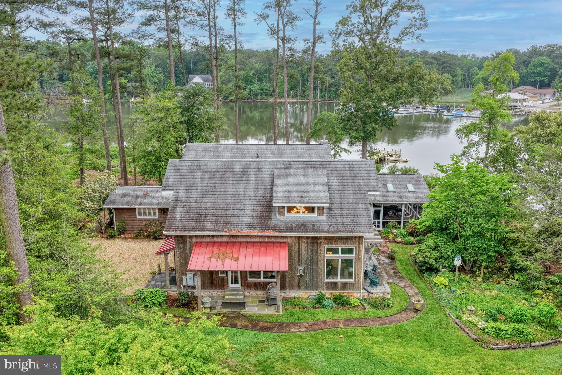 PINEWATER FARM - Residential