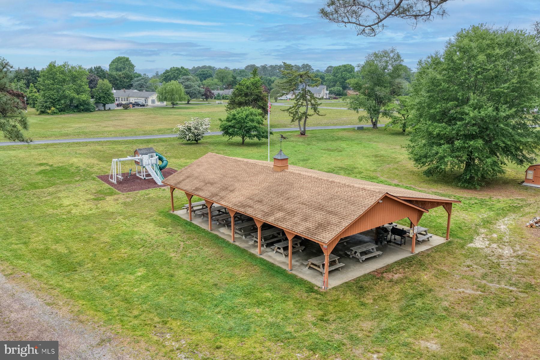 PINEWATER FARM - Residential