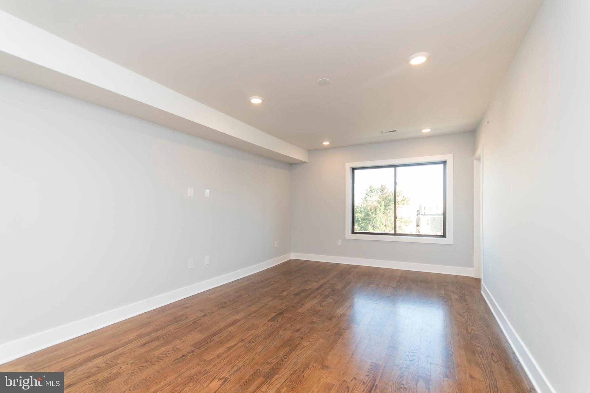 FRANCISVILLE - Residential Lease