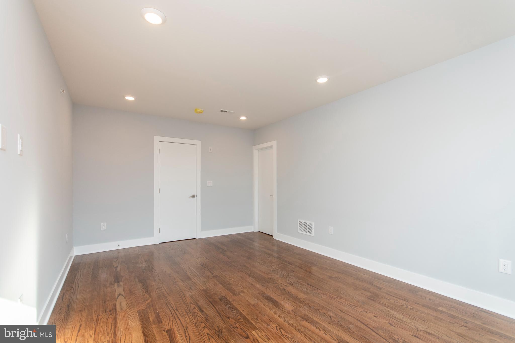 FRANCISVILLE - Residential Lease